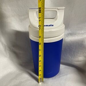 Igloo Playmate Blue Cooler with White Handle Half Gallon Jug